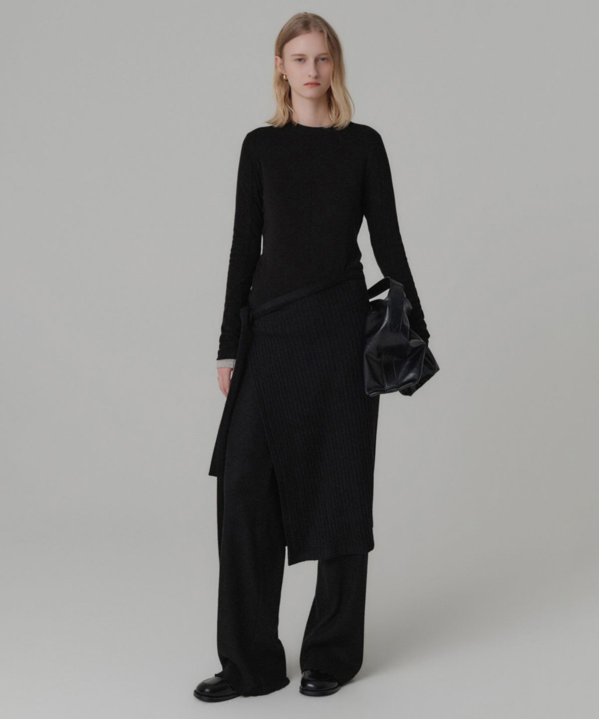 룩캐스트(LOOKAST) 낸시 레이어드 스커트 팬츠_블랙 / NANCY LAYERED SKIRT PANTS_BLACK