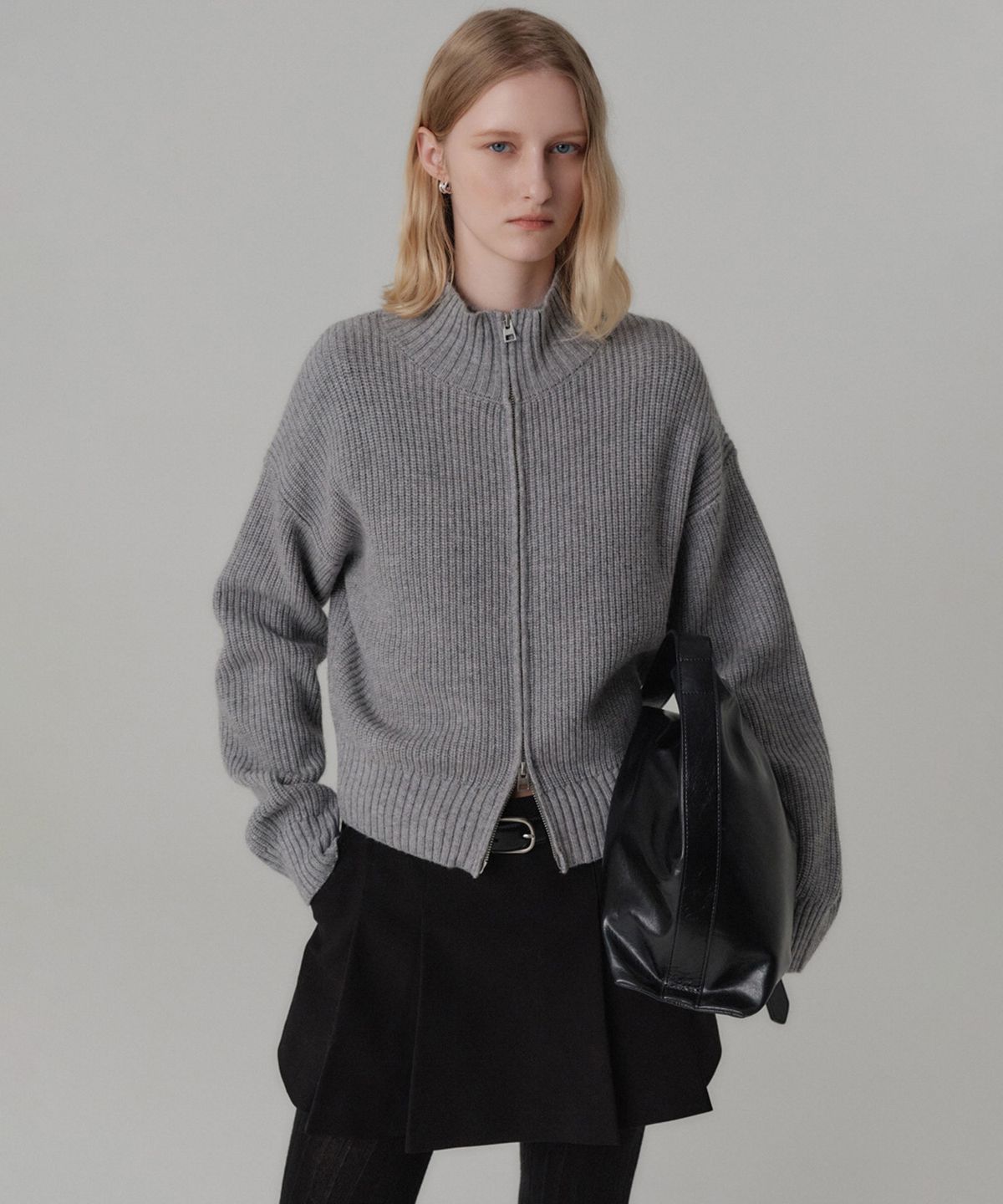 룩캐스트(LOOKAST) 오드리 캐시미어 집업 가디건_그레이 / AUDREY CASHMERE ZIP UP CARDIGAN_GREY