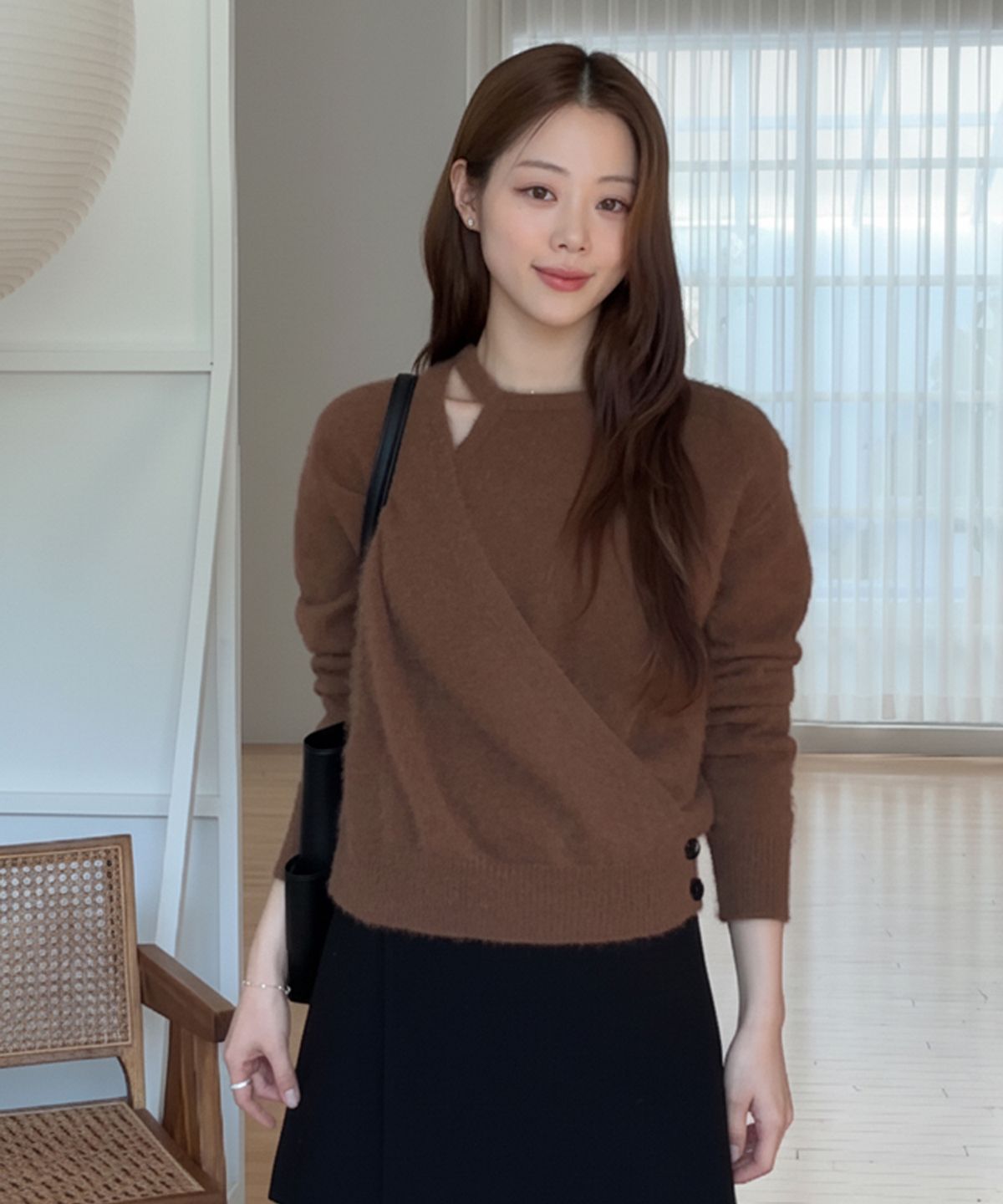 룩캐스트(LOOKAST) 카리나 폭스 레이어드 니트_브라운 / KARINA FOX LAYERED KNIT_BROWN