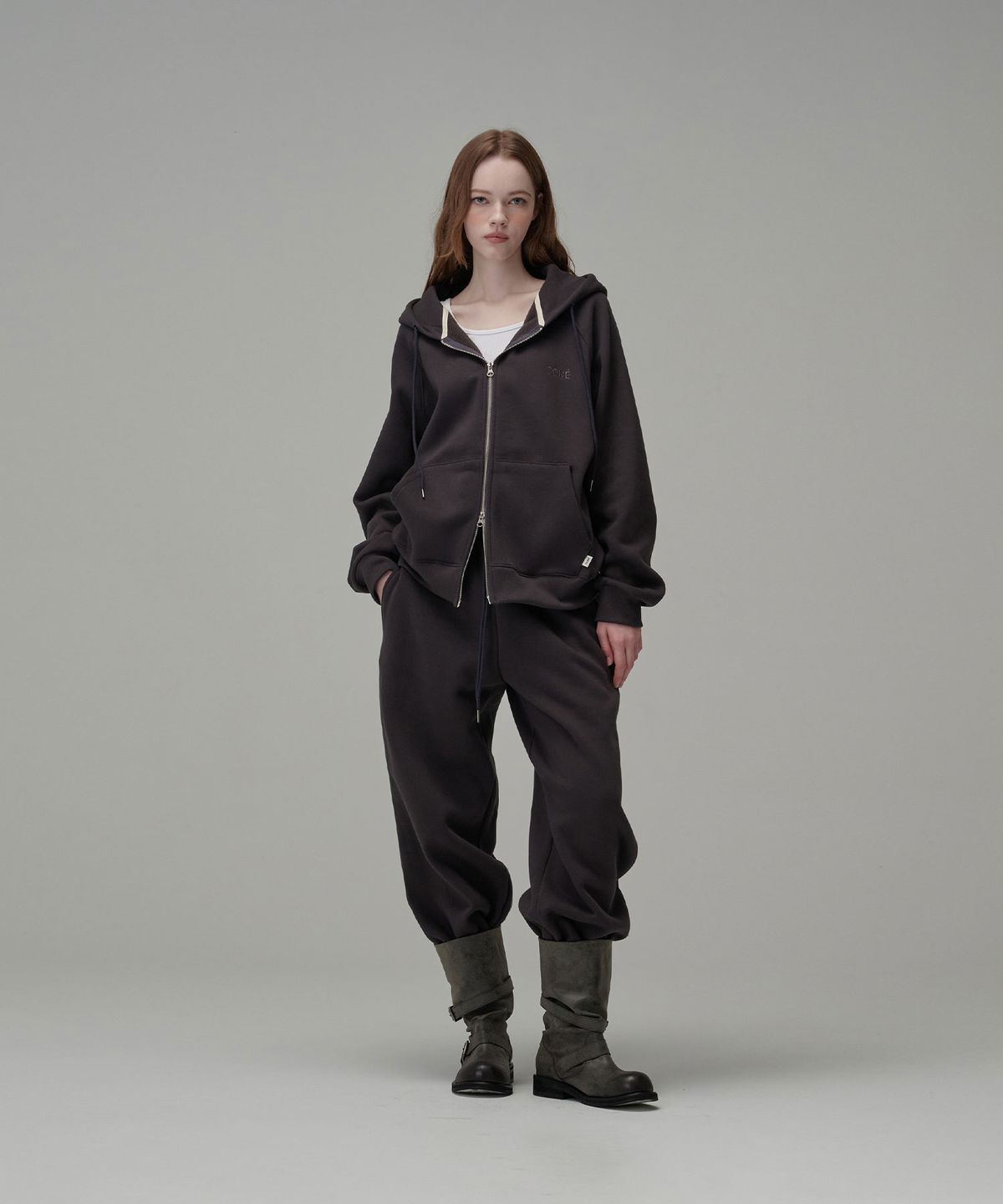 우네(OONE) Soft Cotton Wide Sweat Pants_Charcoal