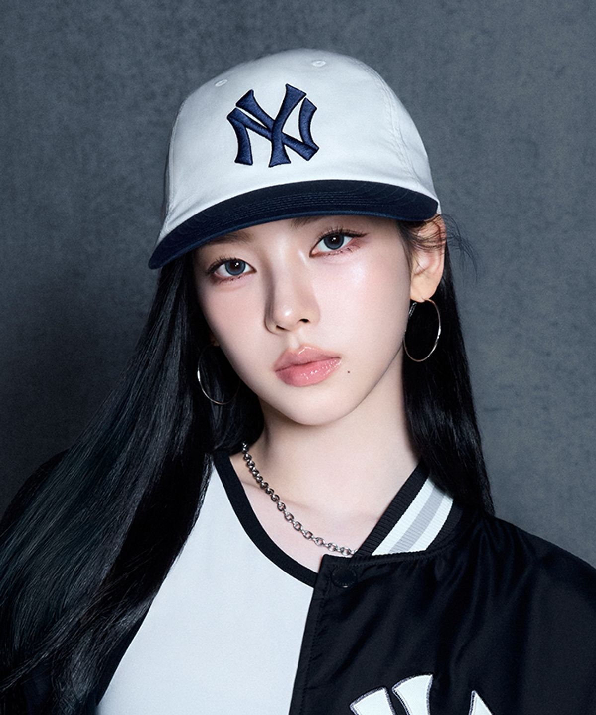 엠엘비(MLB) Q핏 배색 언스트럭쳐 볼캡 NY (Navy)