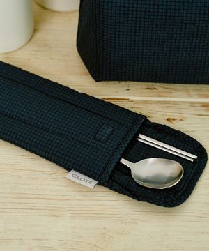 패디드 파우치 - 네이비