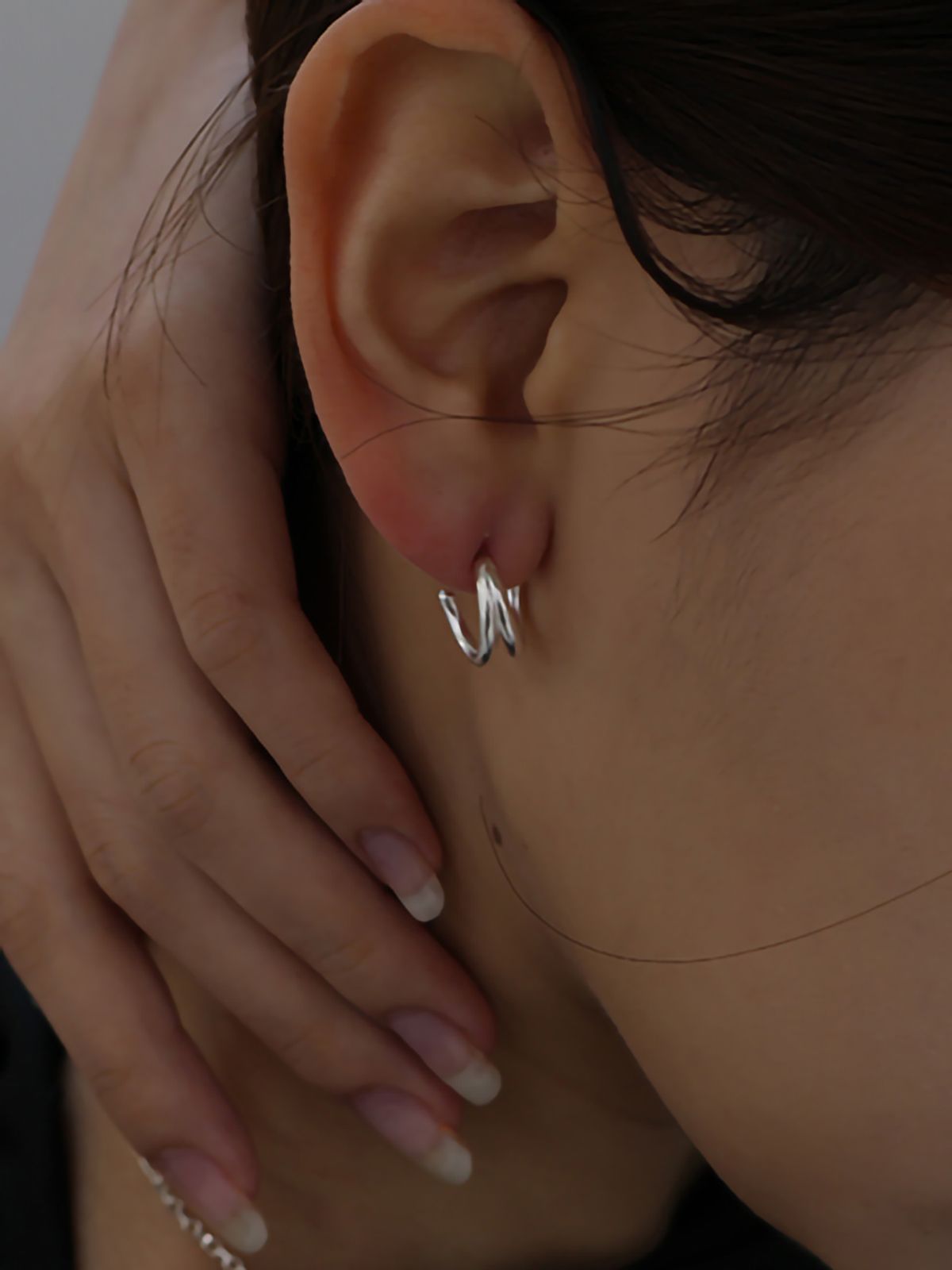 몽드린느(MONDELIGNE) Ligne earring