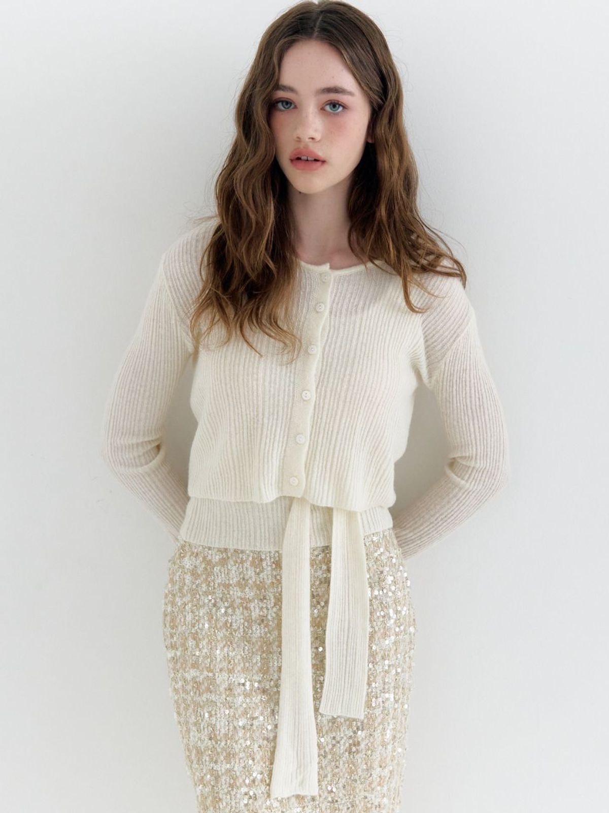 패브릭서울(FABRICSEOUL) round neck cardigan & sleeveless top set