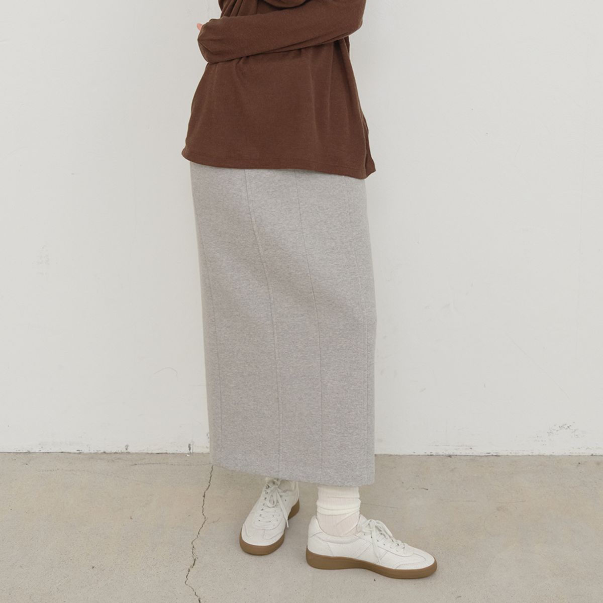 노우드(NOEUD) Mono H-line Skirt (Gray)