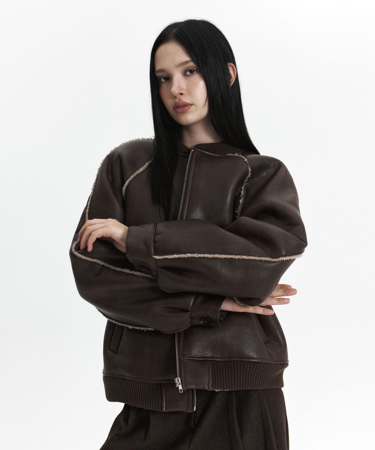 큐리티(CURETTY) C LINE TRIM FAUX SHEARLING JACKET_BROWN