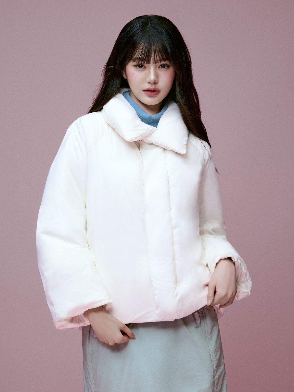 아이더(EIDER) La Belle (라벨르) 여성 캐시미어 숏 코트 다운 자켓_Cream