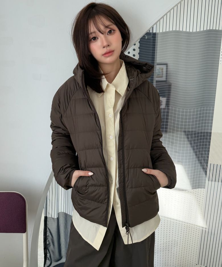 [보라끌레르 PICK] [덕다운ver.] 라이트웨이트 후드 덕다운 패딩 자켓 브라운 COWJP001BROWN