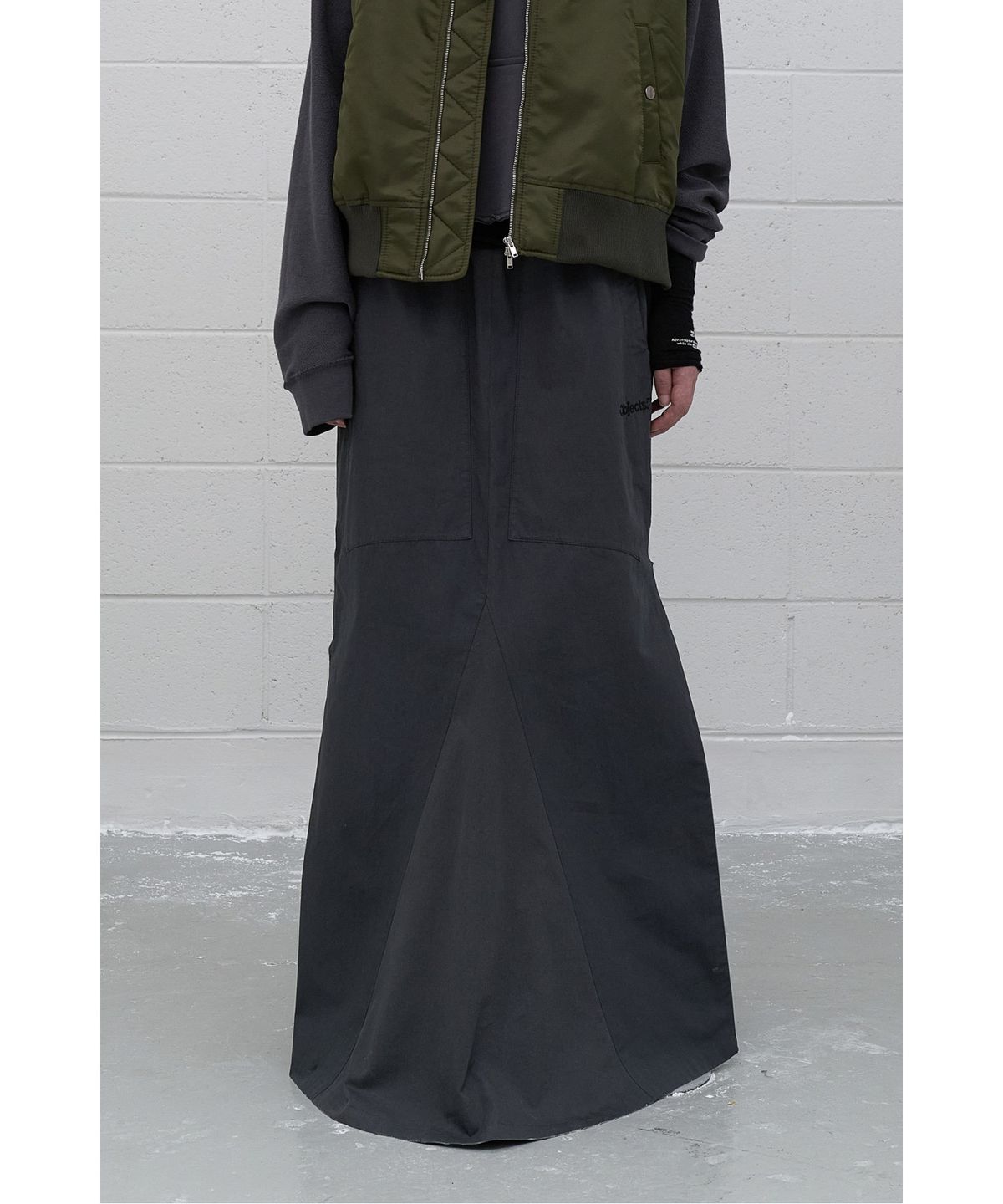 래코드(RECODE) (RE;CODE × OBJECTS IV LIFE by Daniel Arsham) Reworked Maxi Skirt R0KAA25232GYX