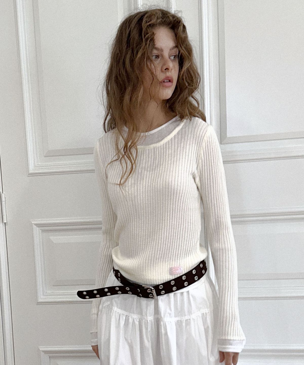 딜라이디(DELIDI) Sarah T-shirt (ivory)