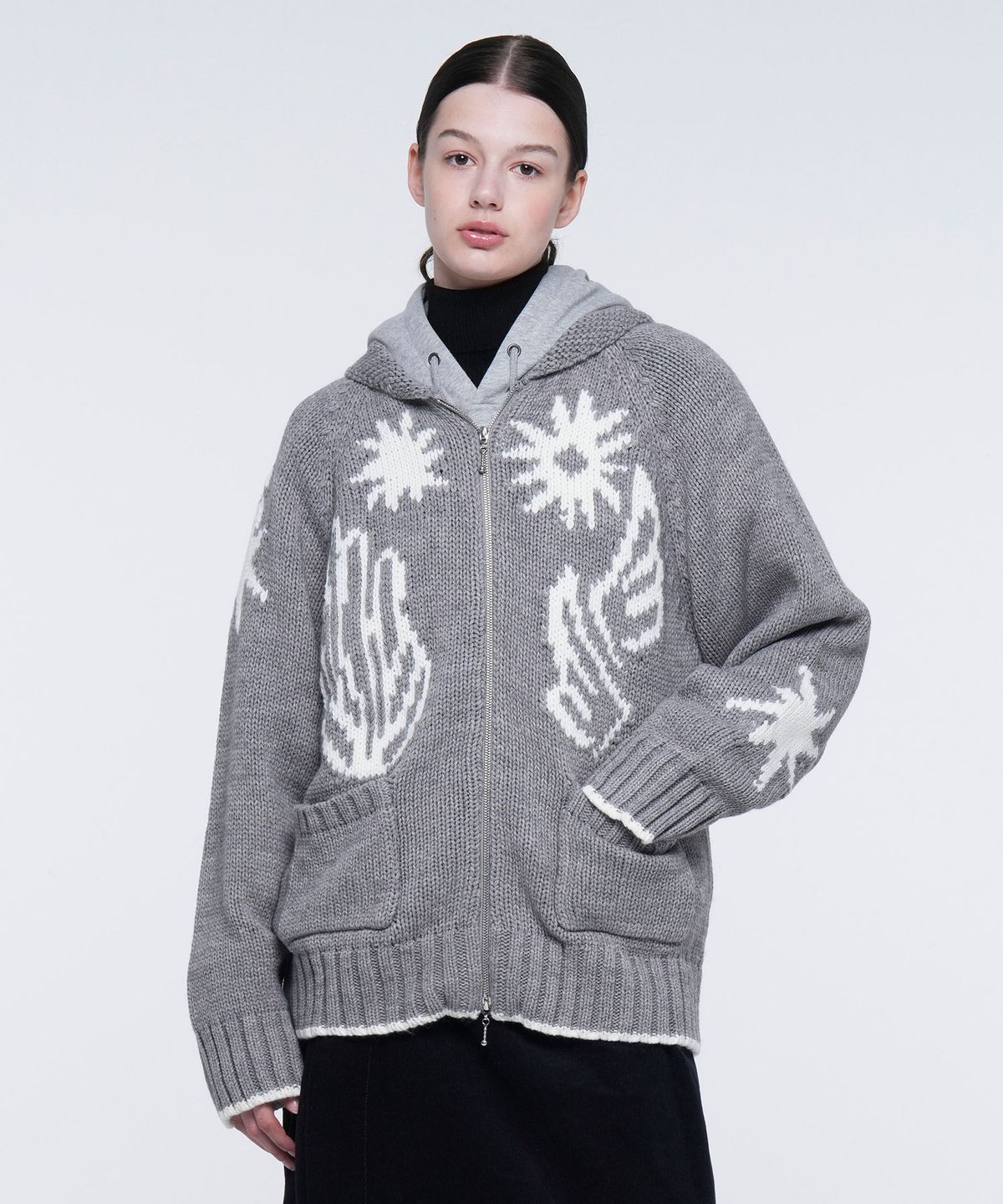 아웃도어 프로덕츠(OUTDOOR PRODUCTS) COWICHAN CARDIAGAN (LIGHT GRAY)