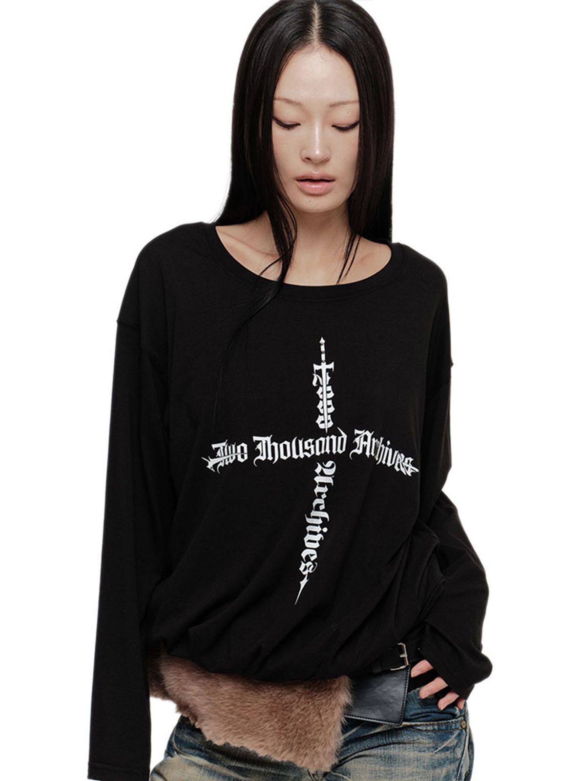 2000아카이브스(2000ARCHIVES) DAGGER DRAPED T-SHIRT (BLACK)
