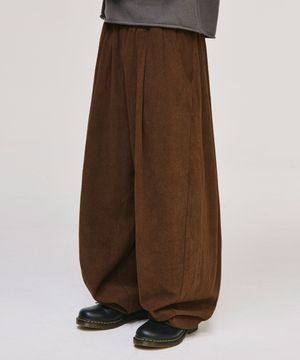 커브드 코듀로이 밴딩 팬츠[브라운]