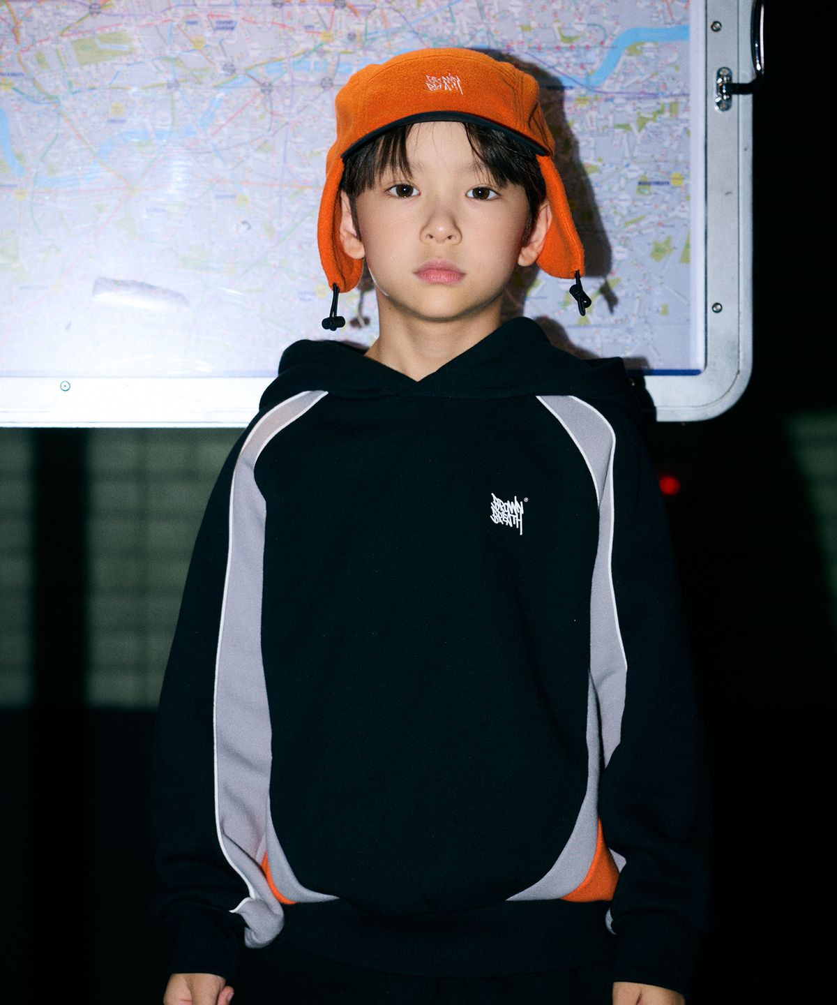 브라운브레스 키즈(BROWNBREATH KIDS) KIDS COLOR BLOCK HOODIE(기모) - BLACK