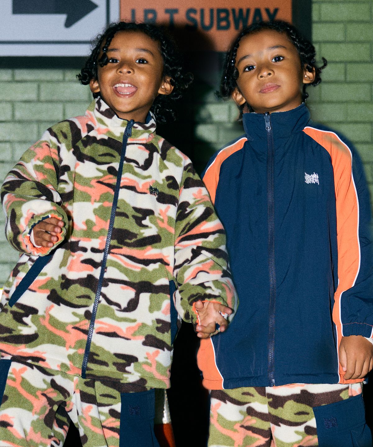 브라운브레스 키즈(BROWNBREATH KIDS) KIDS CAMO REVERSIBLE FLEECE JACKET - KHAKI