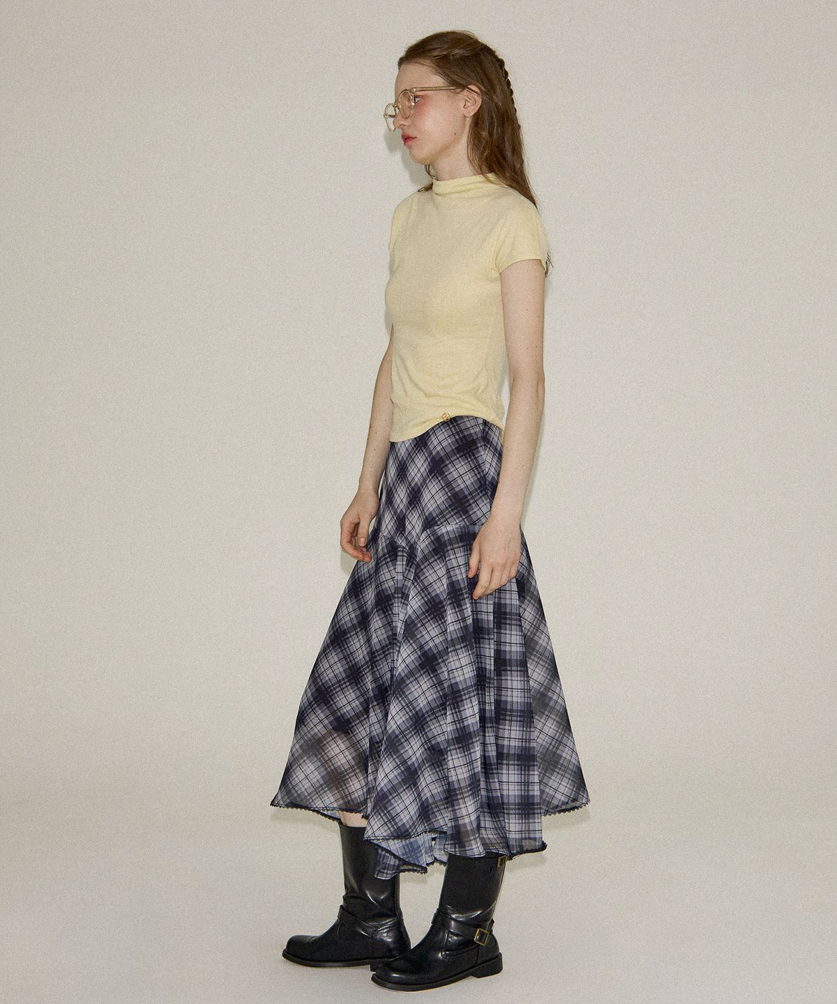 살롱 드 욘(SALON DE YOHN) Unbalanced Check Skirt_ Black