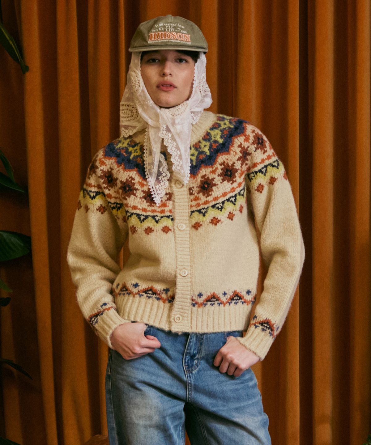펜필드(PENFIELD) 부클 컬러웨이 나바호 에로우 가디건 아이보리_FR3KJ32U