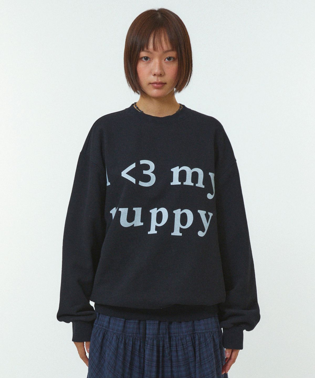 리트리버클럽(RETRIEVER CLUB) LOVE PUPPY CREWNECK [BLACK]