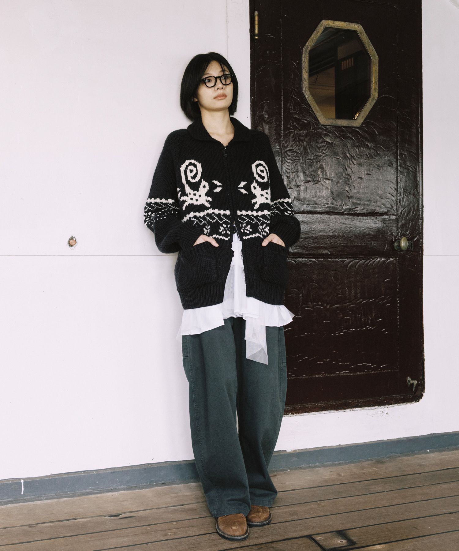 MUSINSA公式 | OHESHIO CAT GRAPHIC COWICHAN ZIP-UP, NAVY