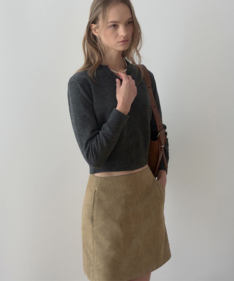 RIVET FAKE SUEDE SKIRT_BEIGE