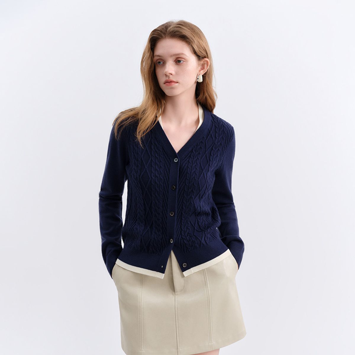 웬스데이딜라잇(WEDNESDAY DELIGHT) WD_Fake two-piece cable cardigan_NAVY