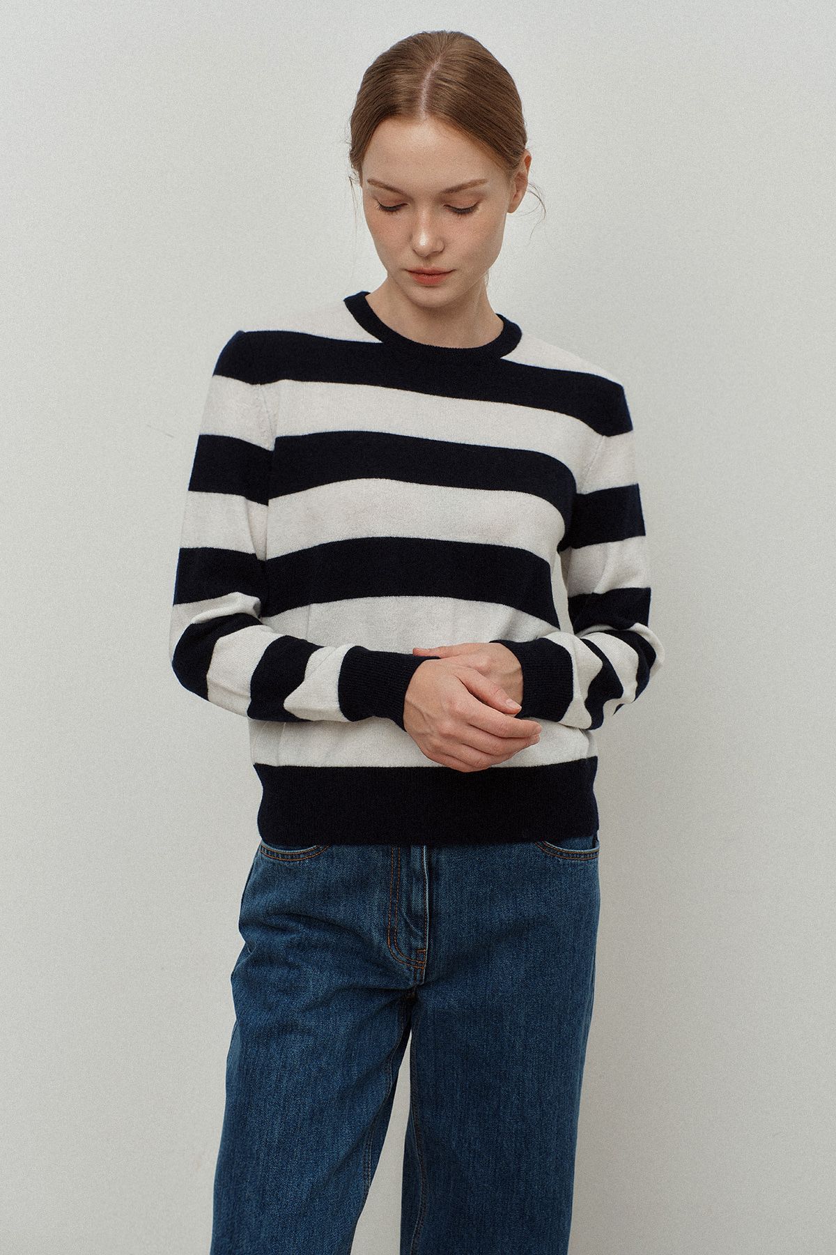 르몽생미셸(LE MONT ST MICHEL) round stripe anchor point knit_navy