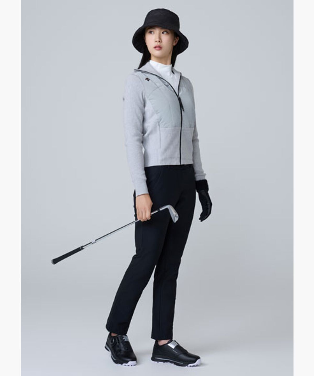 데상트 골프(DESCENTE GOLF) 여성 본딩 슬림핏 팬츠  DQ42WFPTOB