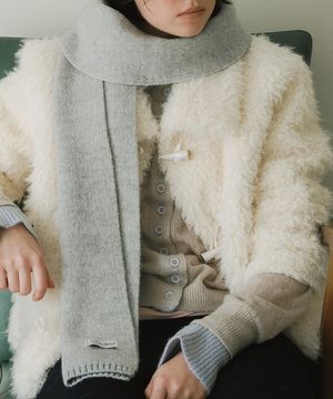FLUFFY SCARF - 2 colors