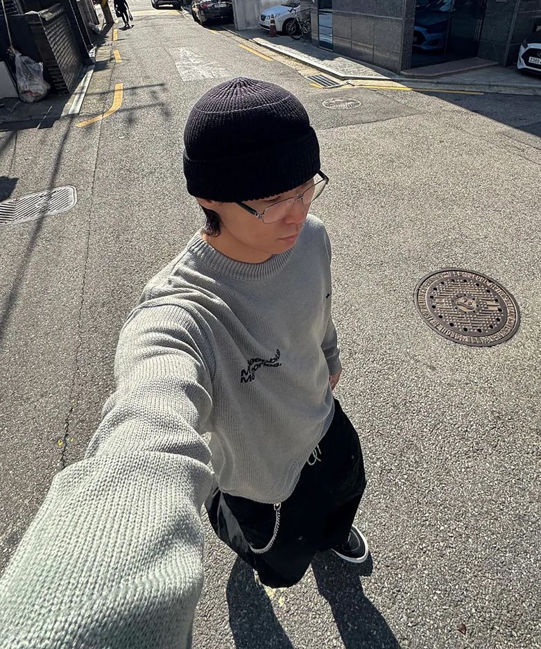(NT) MM SYMBOL LOGO KNIT (KHAKI)