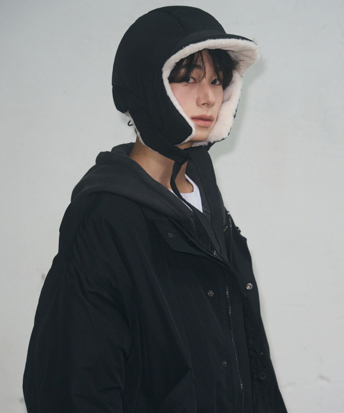 레더리(LEATHERY) 패디드 트루퍼 햇 [BLACK]