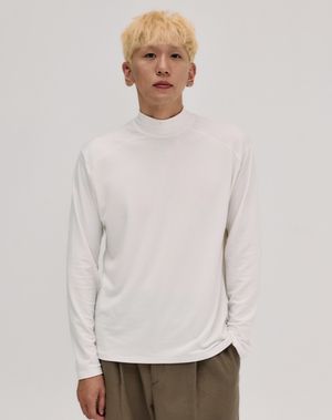 모더릿 반 목폴라 슬리브 _ 화이트