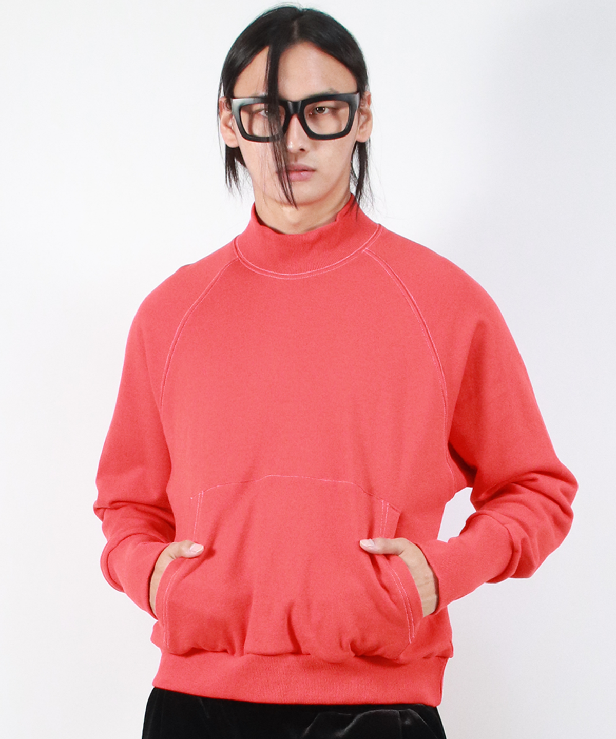 드마크(DEMARC) M HIGH-NECK MEDIUM-FIT STITCH RAGLAN SWEATSHIRT -  Red