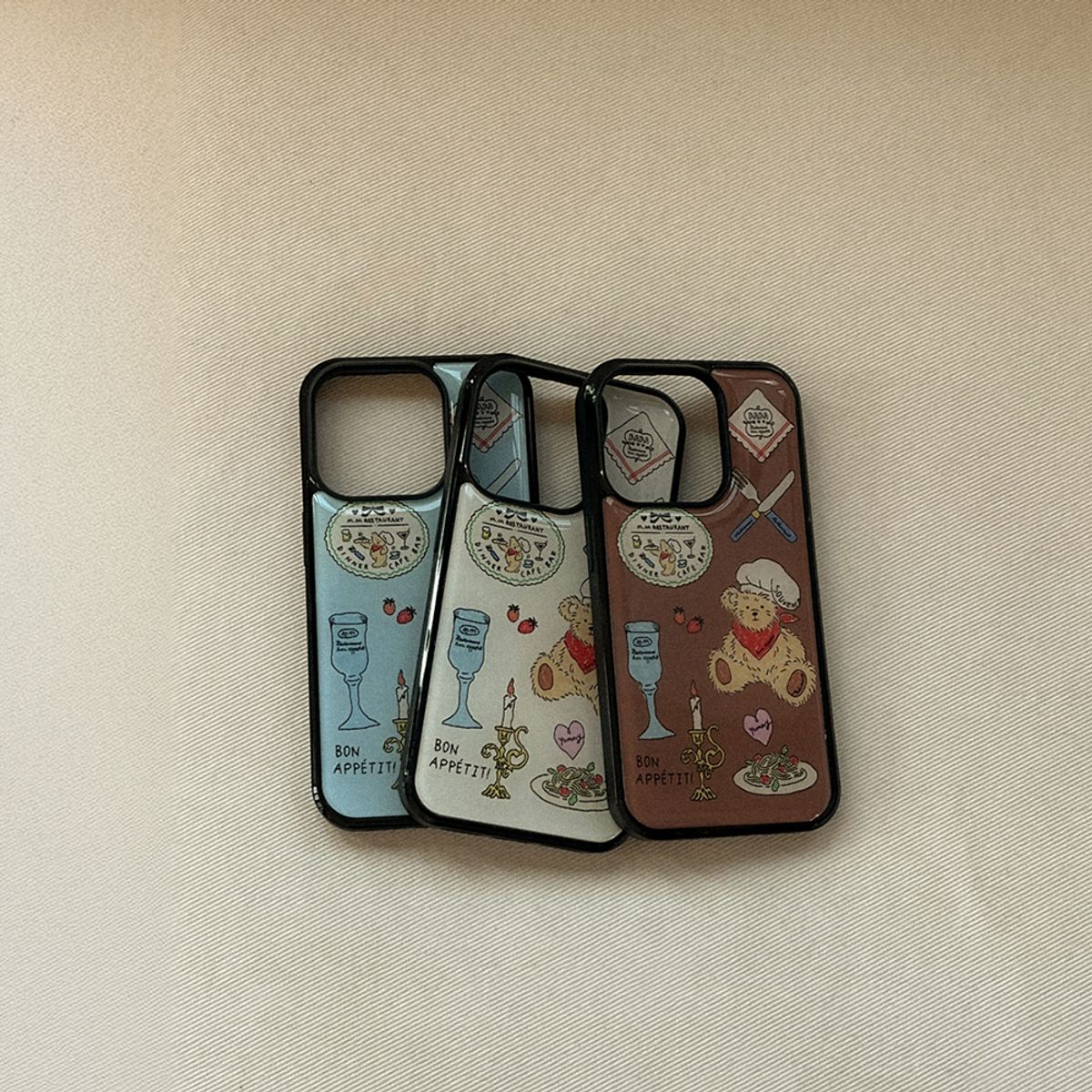 메이드모먼(MADEMOMENT) vintage restaurant pattern 디자인 [에폭시 범퍼케이스]