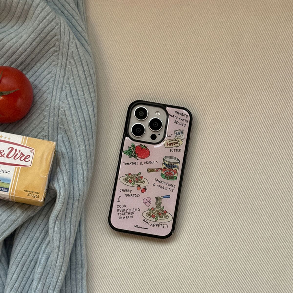 메이드모먼(MADEMOMENT) favorite tomato pasta 디자인 [에폭시 범퍼케이스]