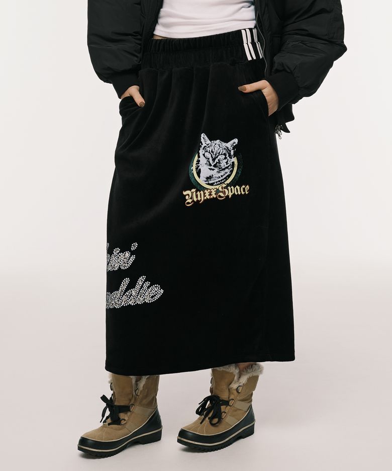 VELVET GRAPHIC SKIRT BLACK