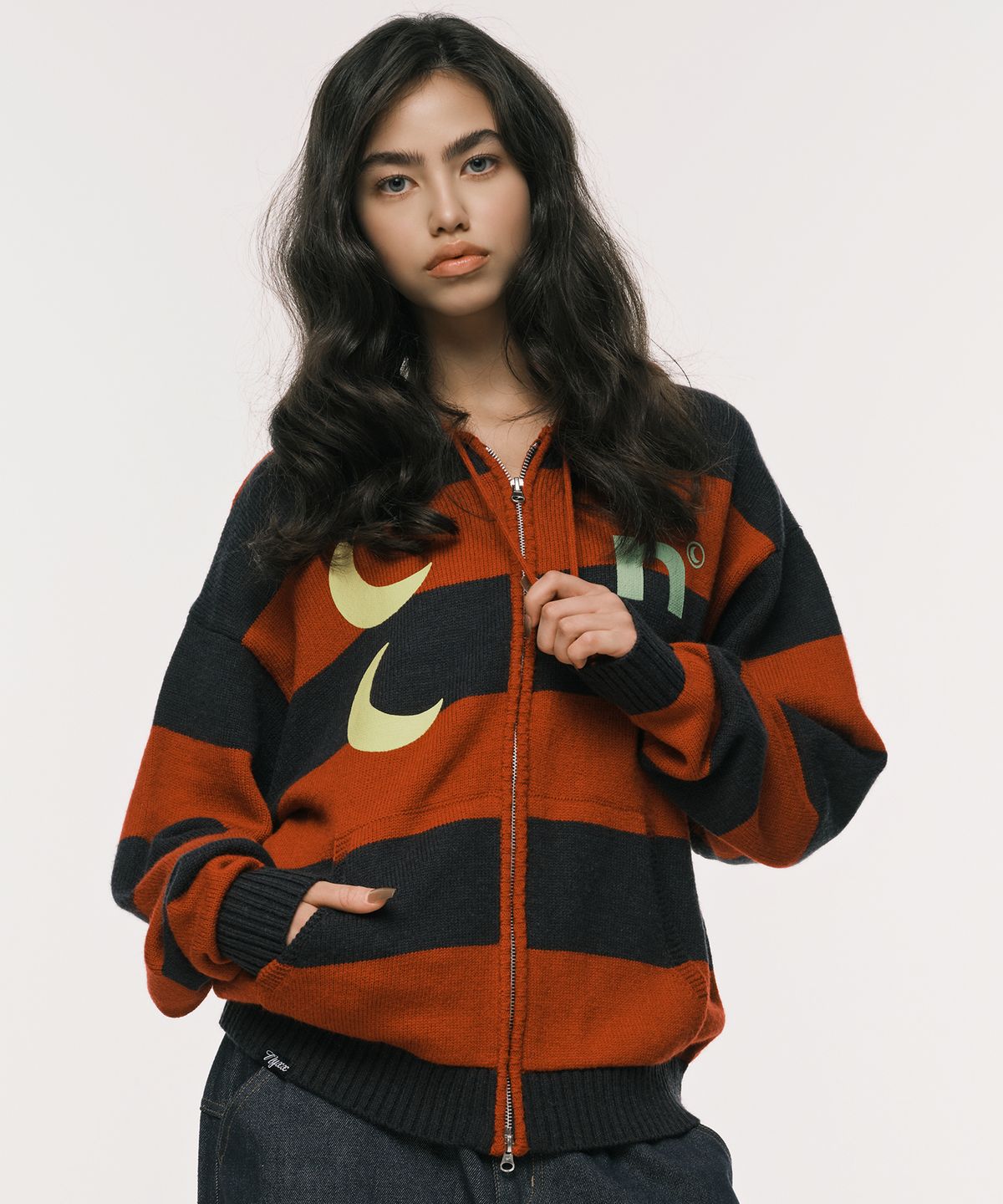 엔와이엑스엑스(NYXX) STRIPE KNIT ZIP-UP HOODIE RED
