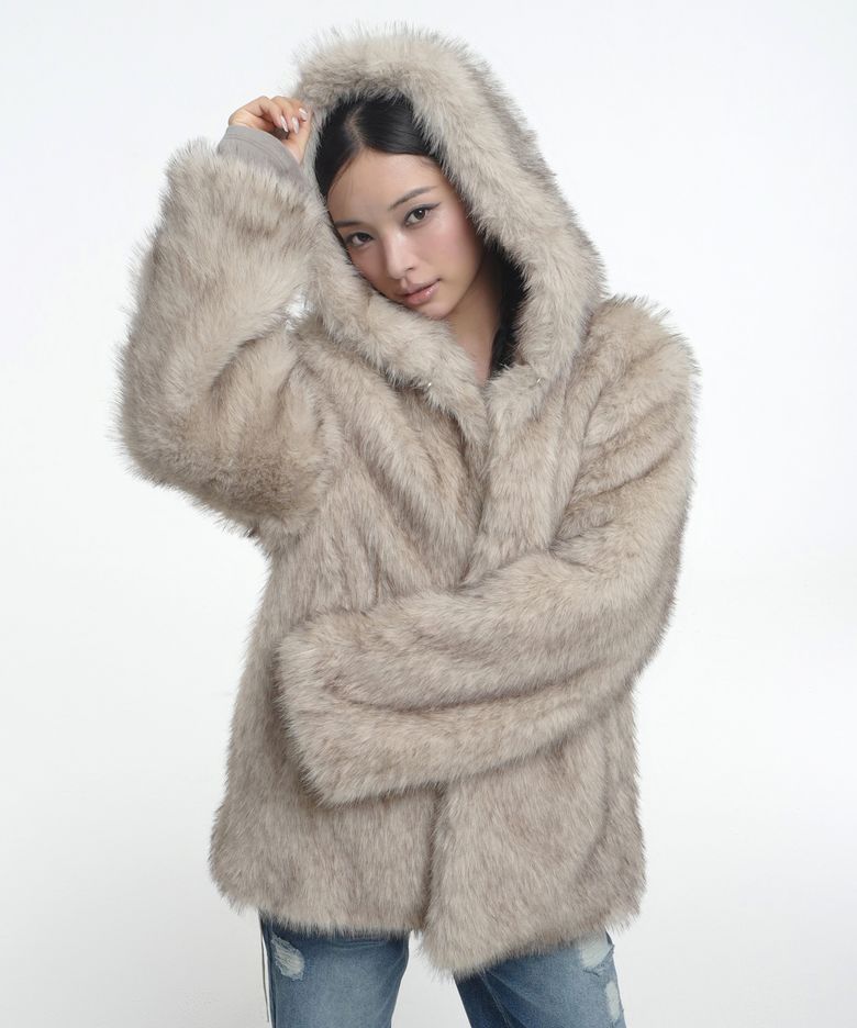 HOODED FUR COAT BEIGE