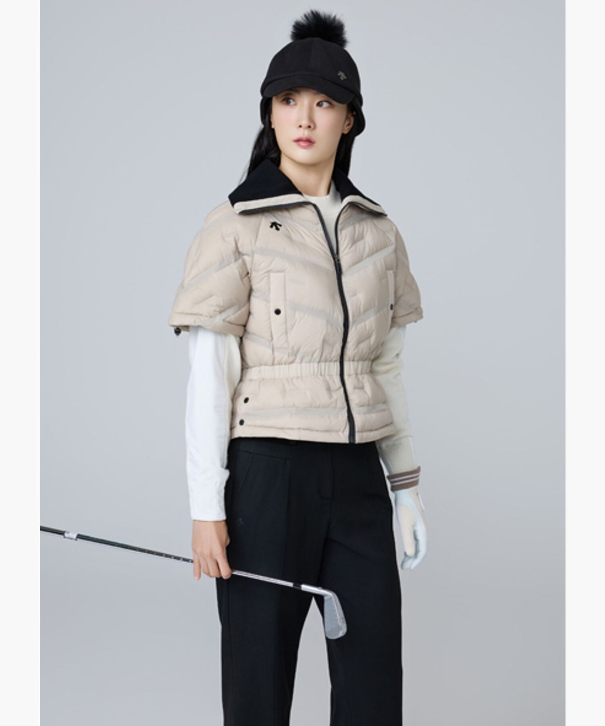 데상트 골프(DESCENTE GOLF) 여성 반팔 튜브 다운 점퍼  DQ42WFDJO6