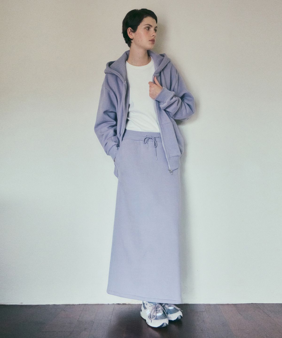 웬즈데이오아시스 포 우먼(WEDNESDAYOASISFORWOMEN) 웜업 베이직 기모 롱스커트_LIGHT PURPLE(W25-SK04)