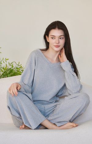 [25FW] 강연 돌먼 V넥 맨투맨 HTWTP5K03T