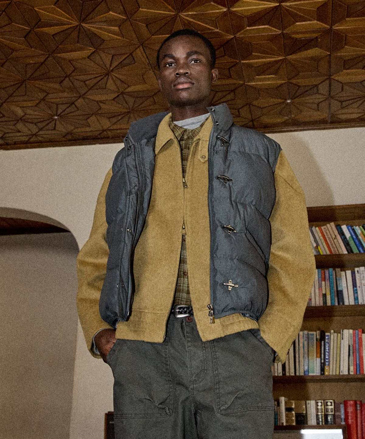 필프(PEALP) Turn-Buckle Padded Vest 24(Dark Gray)