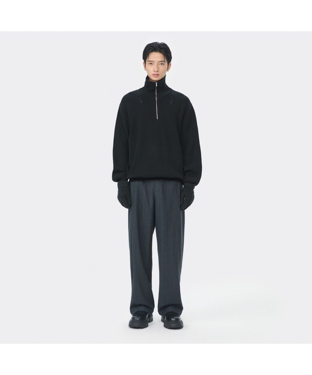 커스텀멜로우(CUSTOMELLOW) Grey Wide Fit One Tuck Striped Setup Pants CWPAW25841GYD