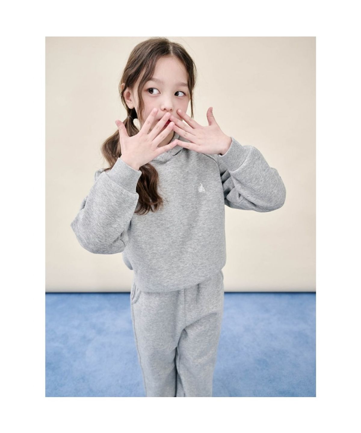 빈폴 키즈(BEANPOLE KIDS) 여아 베이직 기모 후드 스웨트 상하 세트  그레이 (BI5X41G033)