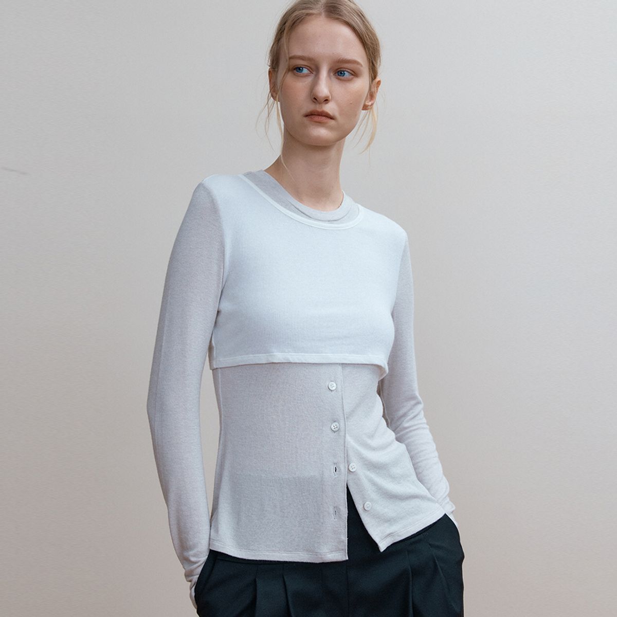 퍼블리카엑스(PUBLICKA X) SAGE LAYERED TOP WHITE