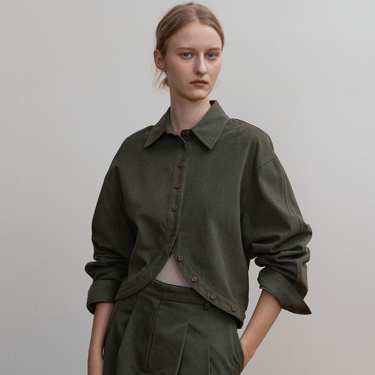 퍼블리카엑스(PUBLICKA X) HENRYK SHIRT NIGHT GREEN