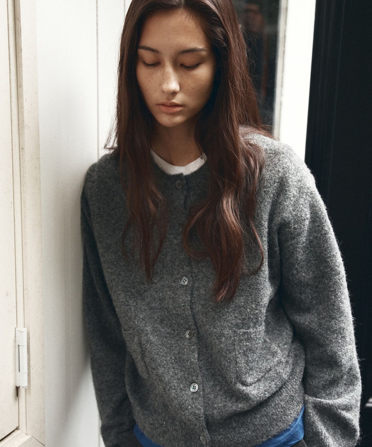 반원 아틀리에(VANONE ATELIER) KN4272 울 블렌드 헤어리 카디건_Melange gray
