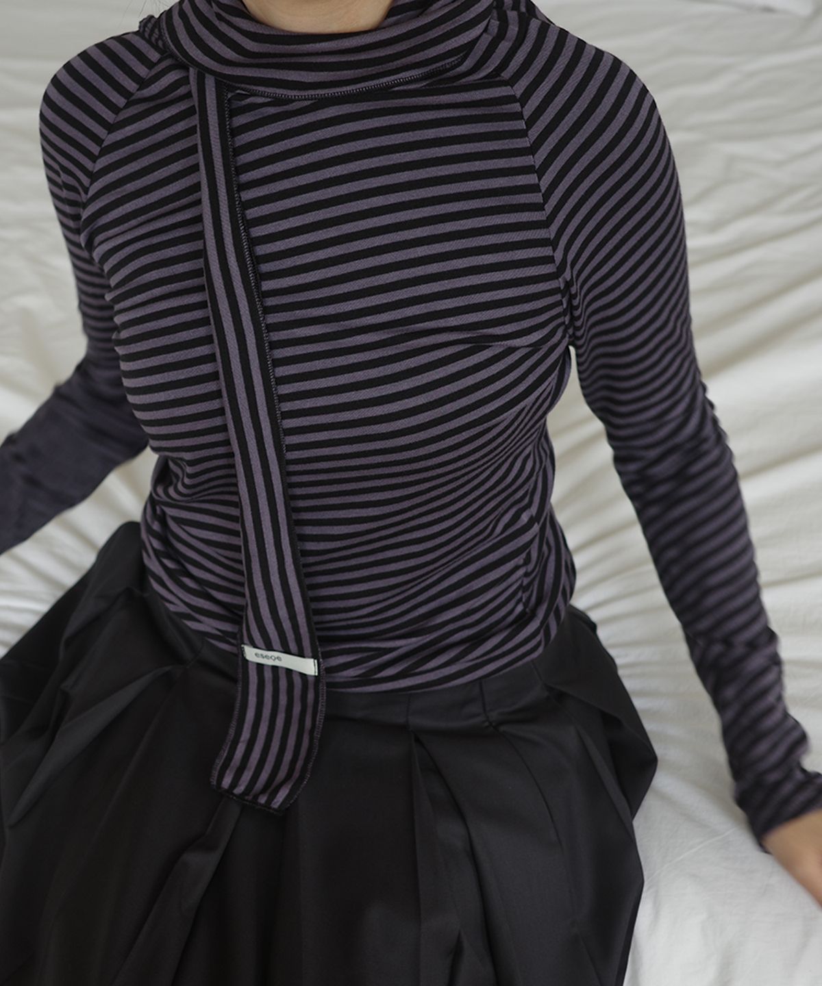 이서이(ESEOE) diagonal jersey top Stripe