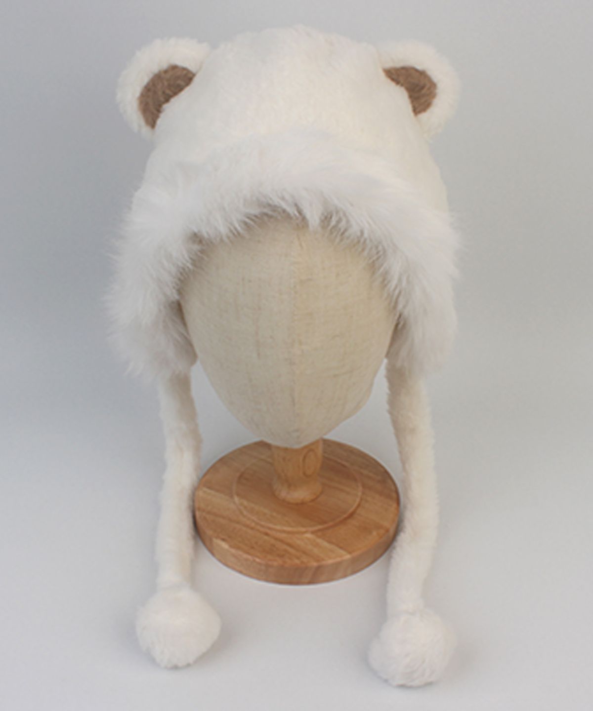 유니버셜 케미스트리(UNIVERSAL CHEMISTRY) Bear Fur White Balaclava 털모자
