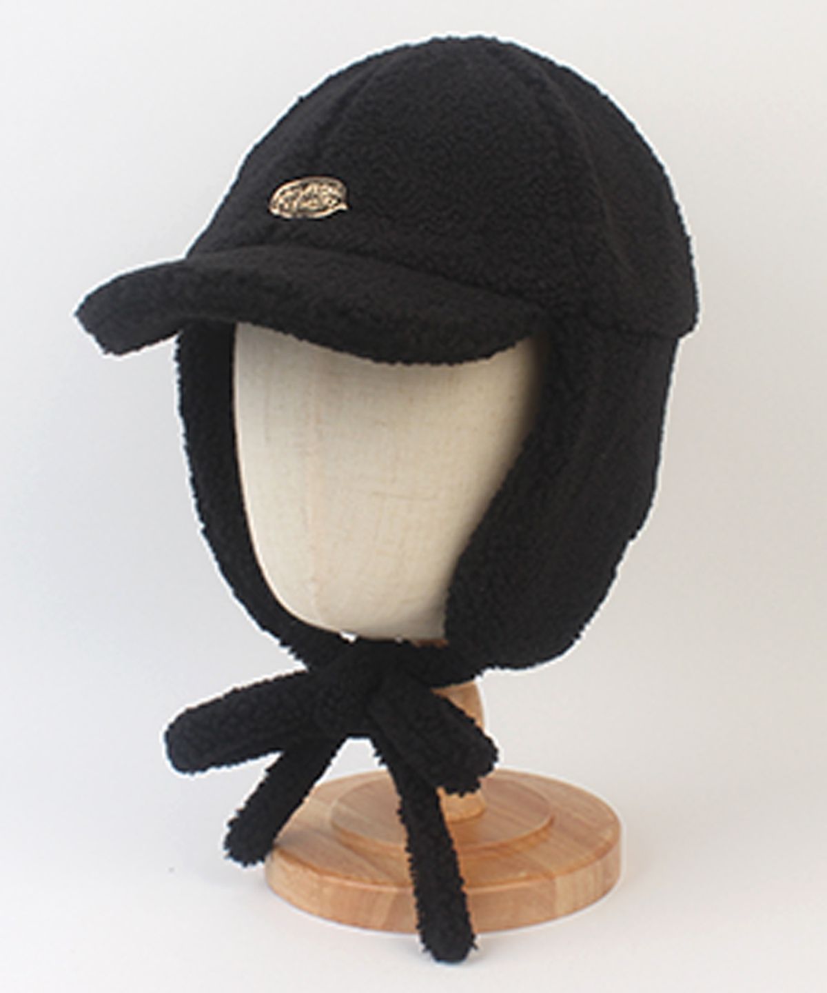 유니버셜 케미스트리(UNIVERSAL CHEMISTRY) Bubble Metal Black Fleece Earflap Cap 귀달이모자