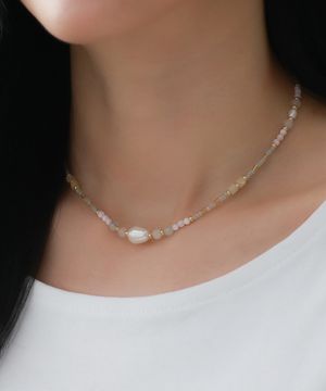 펄 앤 멜란지 블룸 BL255N1124 여자 초커 원석 목걸이